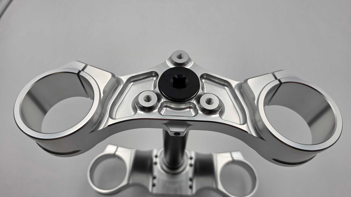 Standard Stem Lock - For forks that already have a fender mounting solution.